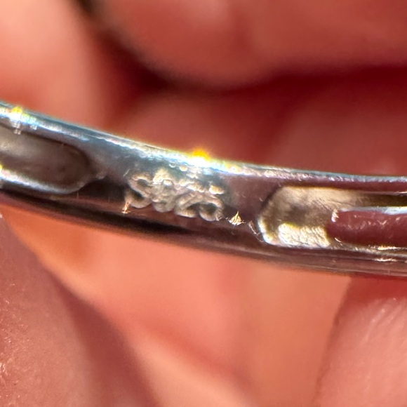 #303 Over 1 ctw Moissanite flower halo ring - Picture 3 of 6